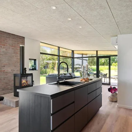 Gorgeous In With Kitchen Ferienhaus