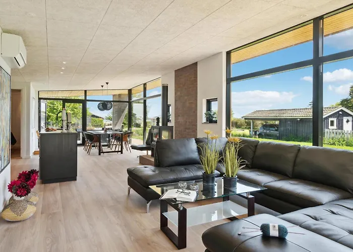 Gorgeous In With Kitchen *